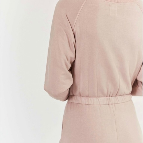 Jumpsuit - Picture 6 of 7